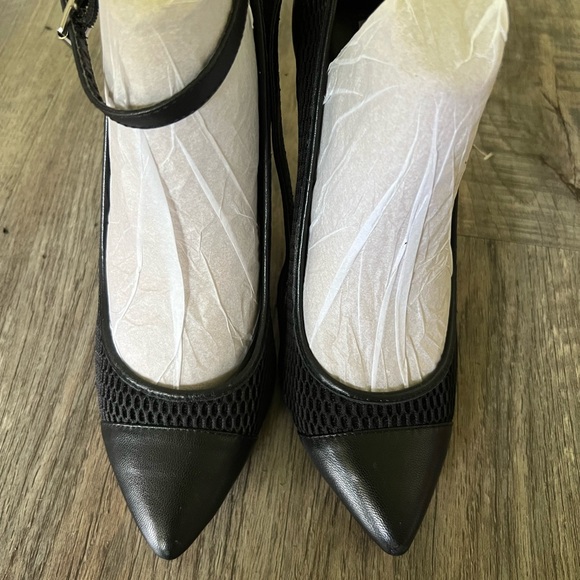 BCBGeneration - Picture 3 of 7